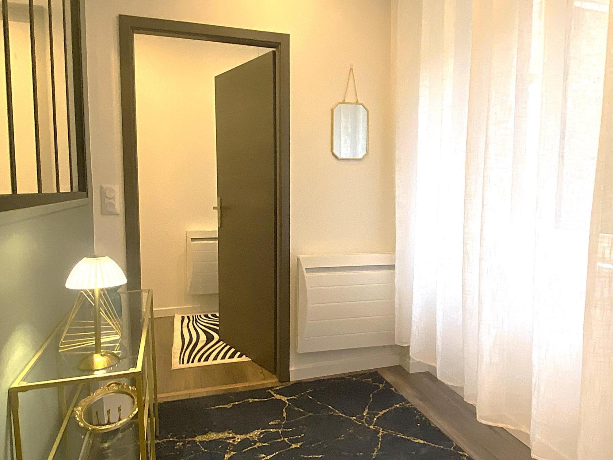 Hypercentre Calme - Le Gatsby - Coconhome เบอซองซง ภายนอก รูปภาพ